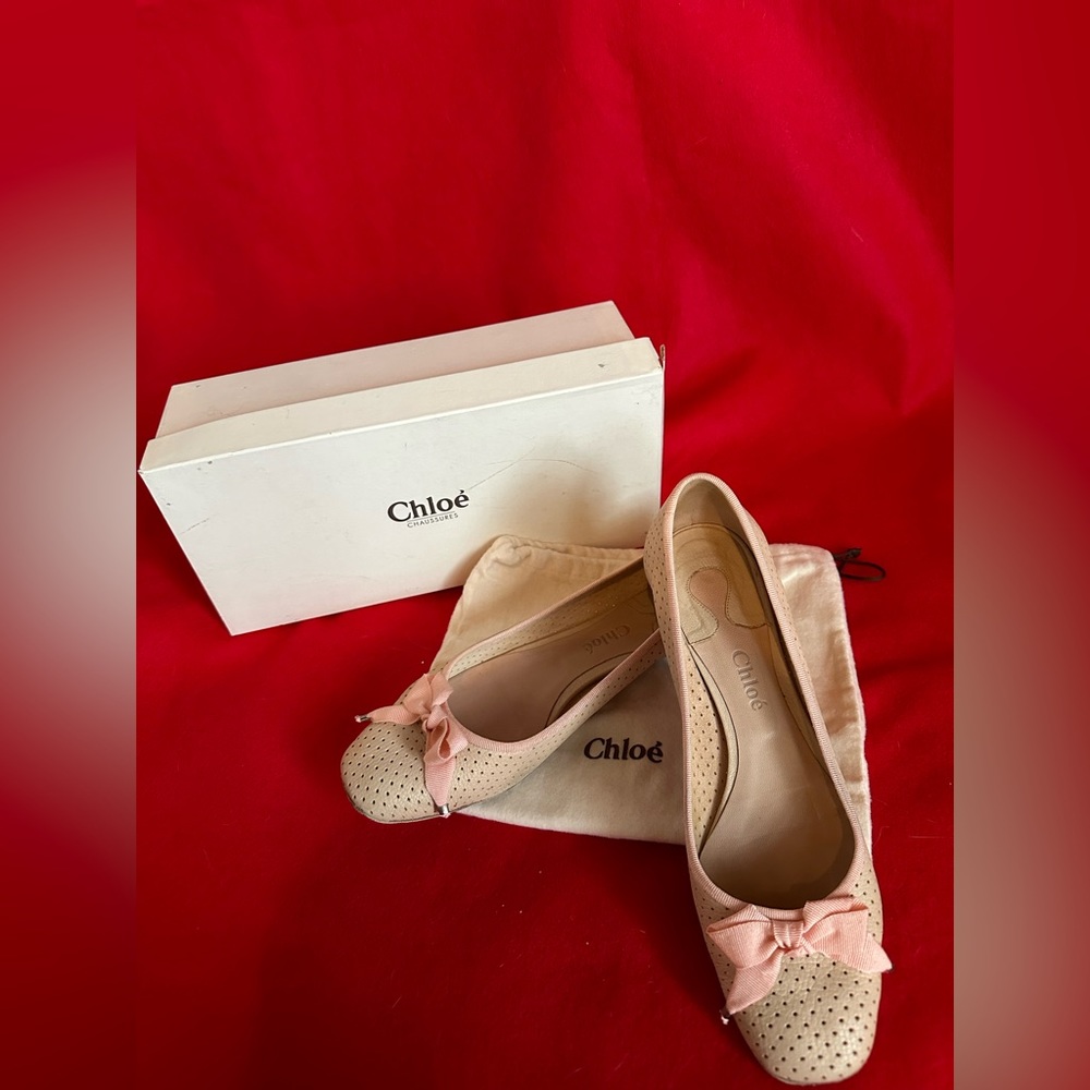 Chloe pink leather ballet flat with bows.  Size 40